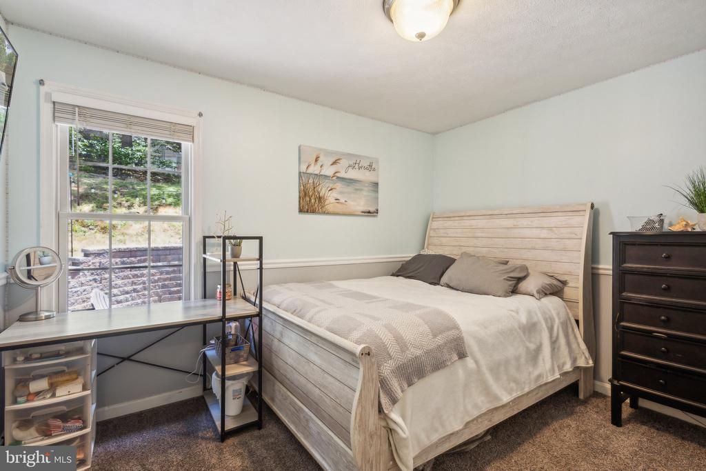 9165 CODY LANE