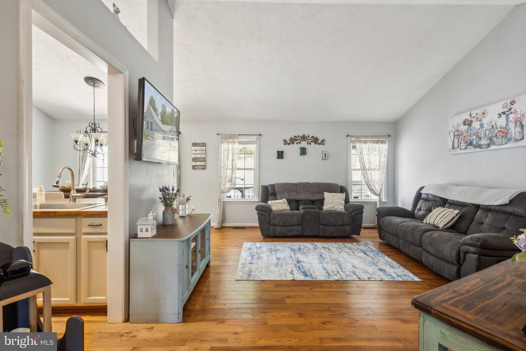 9165 CODY LANE