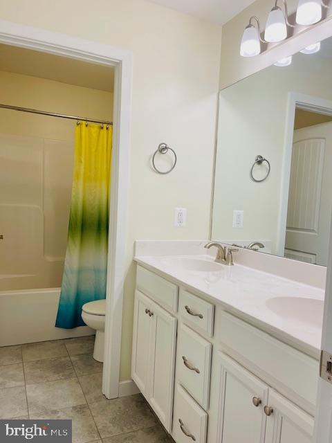 6088 HOBART CIRCLE
