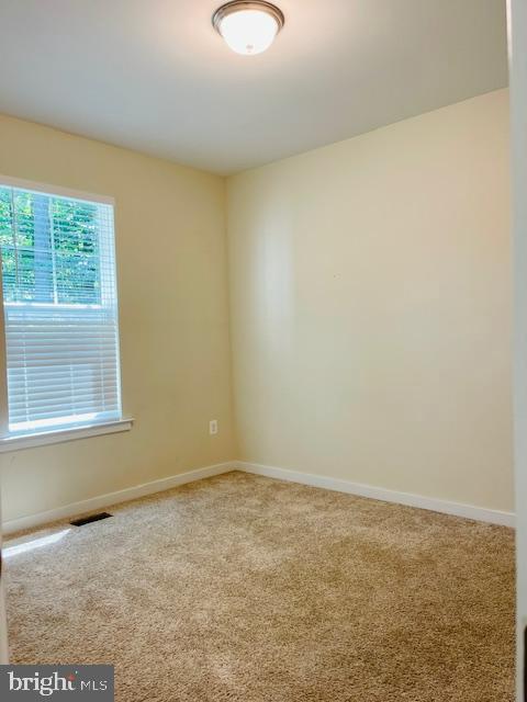 6088 HOBART CIRCLE