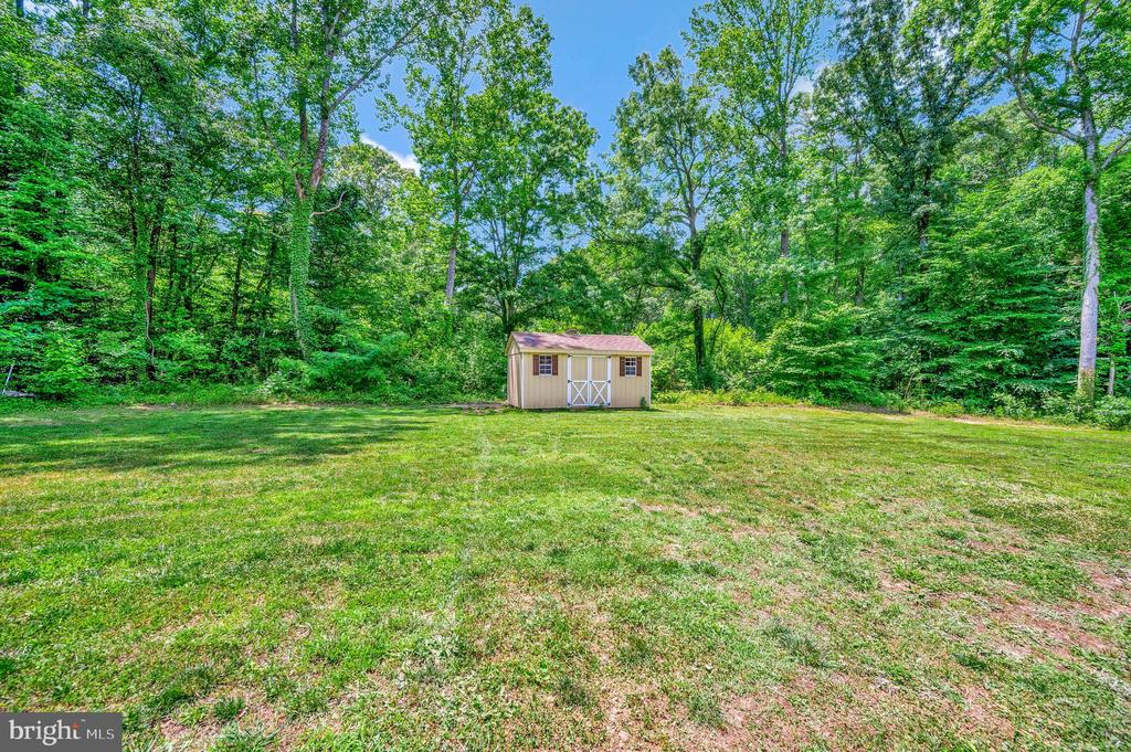 8448 PUMPKIN NECK ROAD