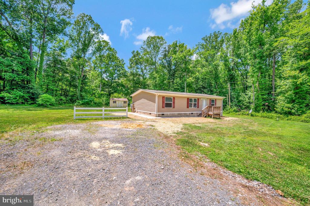 8448 PUMPKIN NECK ROAD