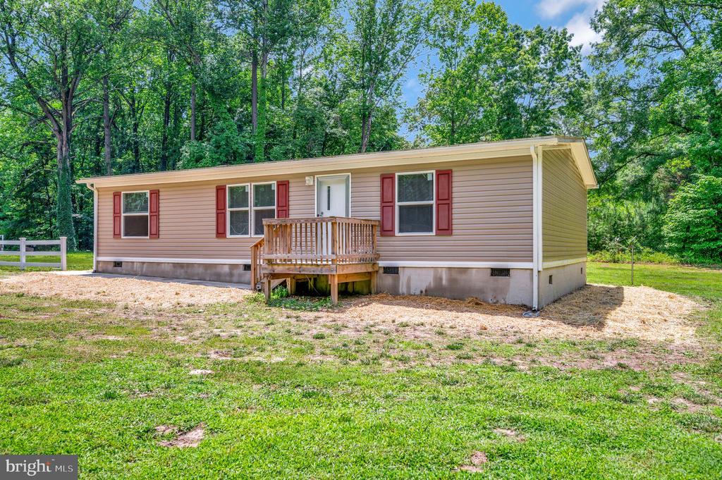 8448 PUMPKIN NECK ROAD