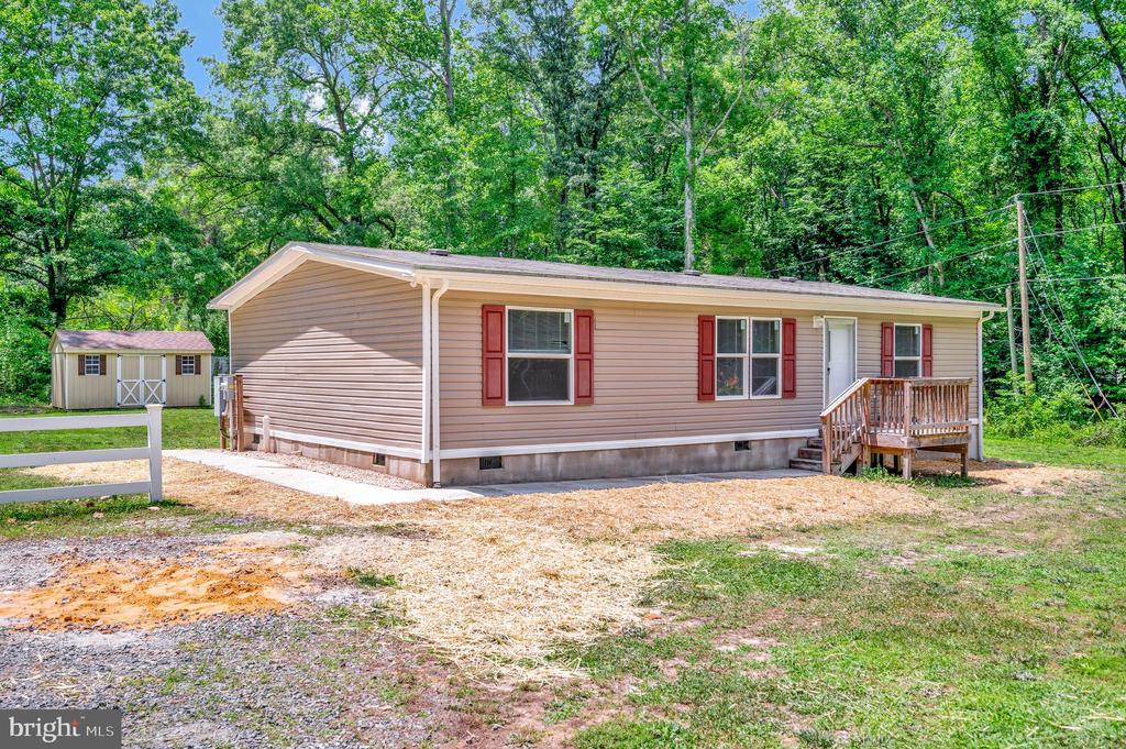 8448 PUMPKIN NECK ROAD