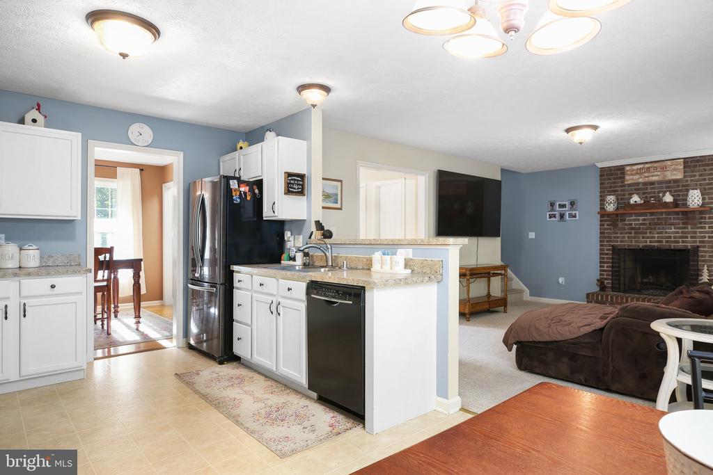 8855 SHERMAN CIRCLE