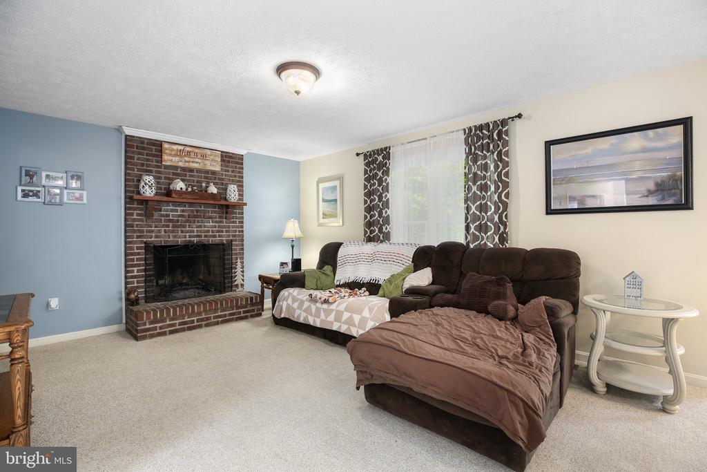 8855 SHERMAN CIRCLE
