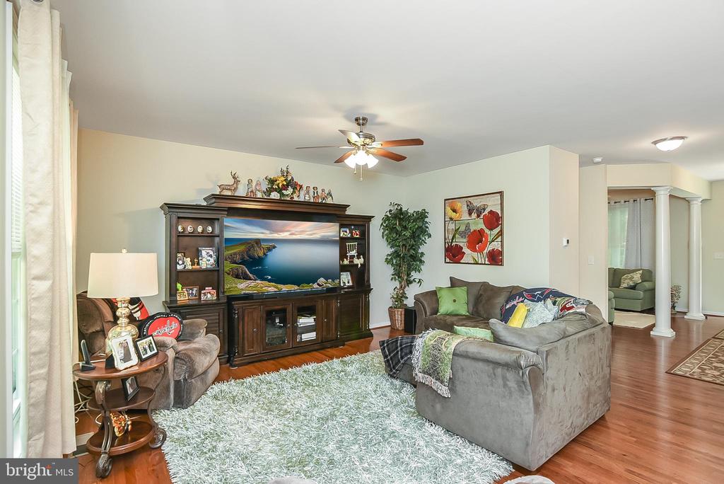 7336 COLUMBIA DRIVE