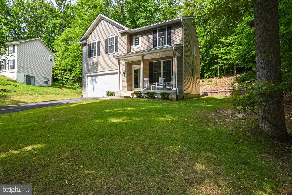 7336 COLUMBIA DRIVE