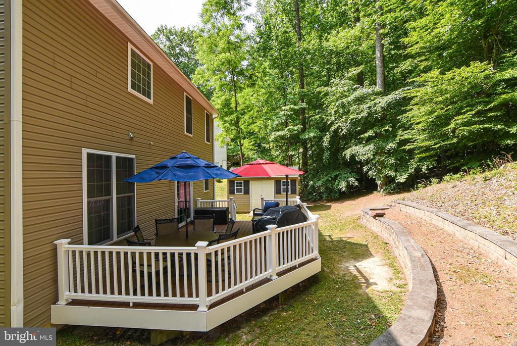 7336 COLUMBIA DRIVE