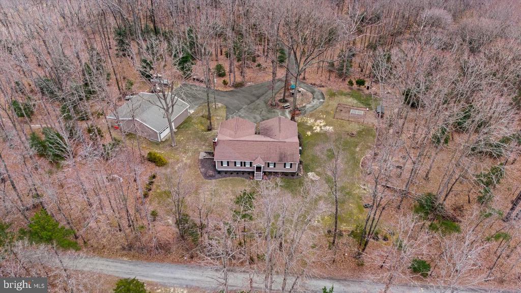 10367 WALKERS LANE