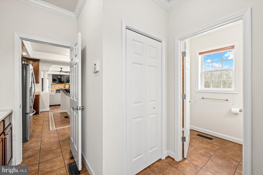 4387 DEEP COVE LANDING