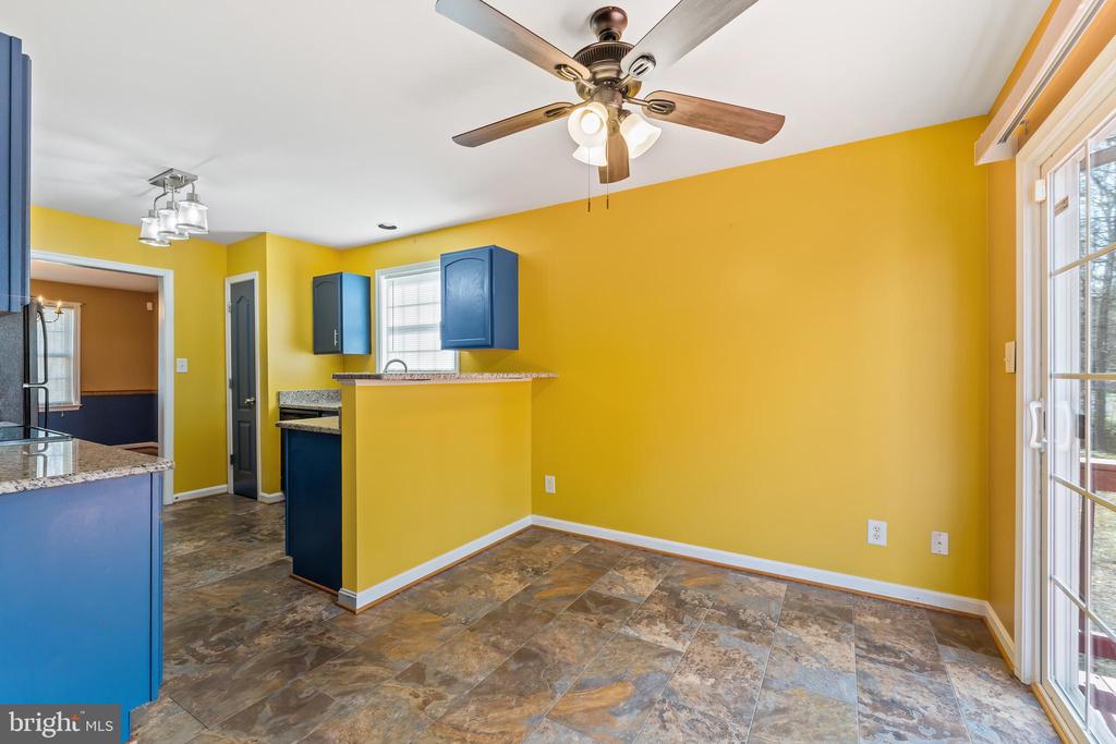 9567 BARBARAS WAY