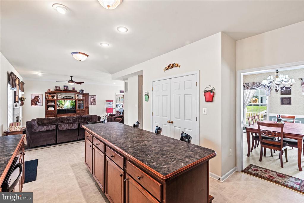 4326 NAVIGATOR LANE