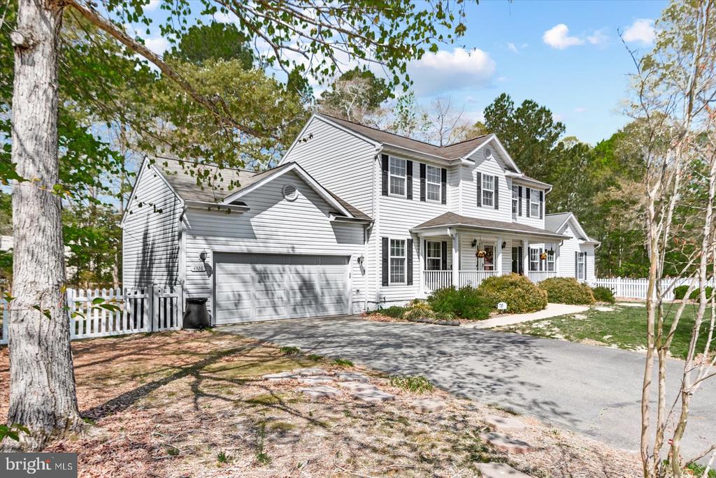 4326 NAVIGATOR LANE