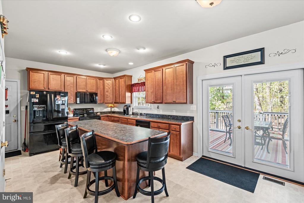 4326 NAVIGATOR LANE