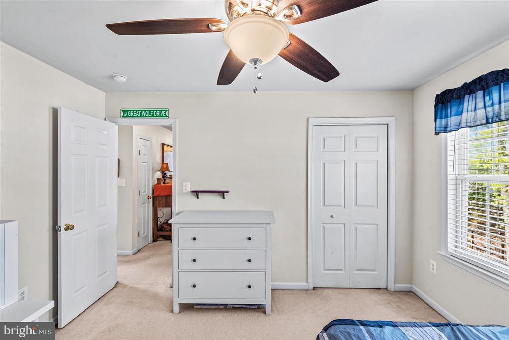 4326 NAVIGATOR LANE