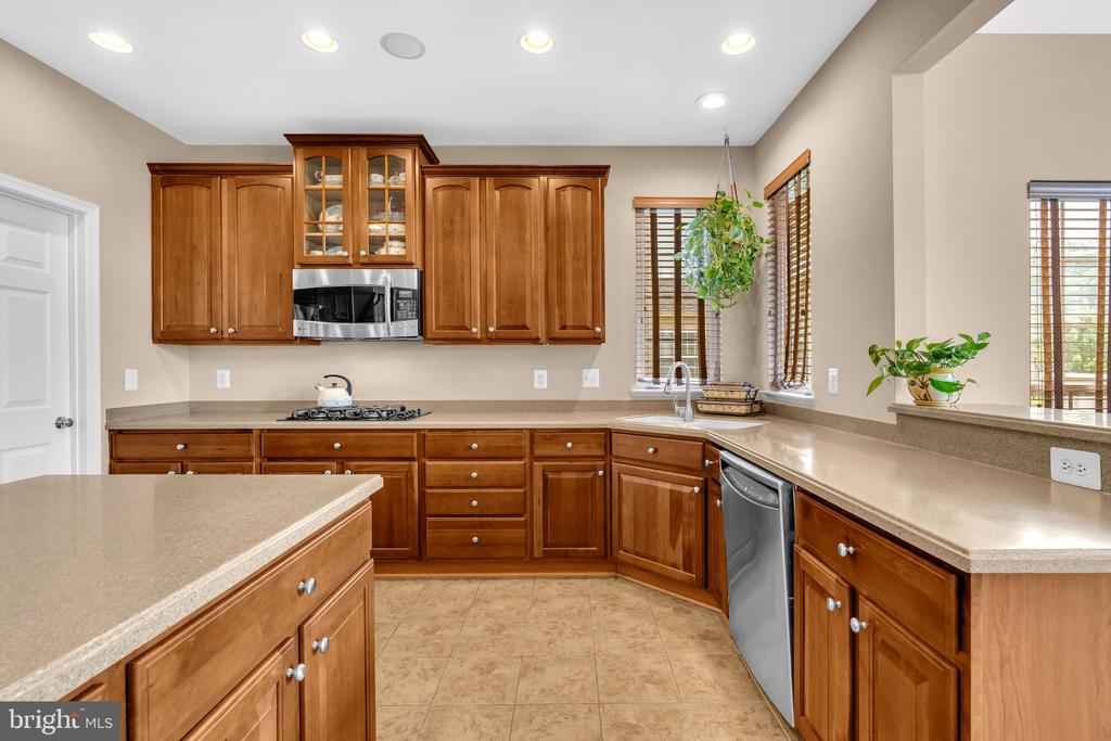 11767 CHAMPE WAY