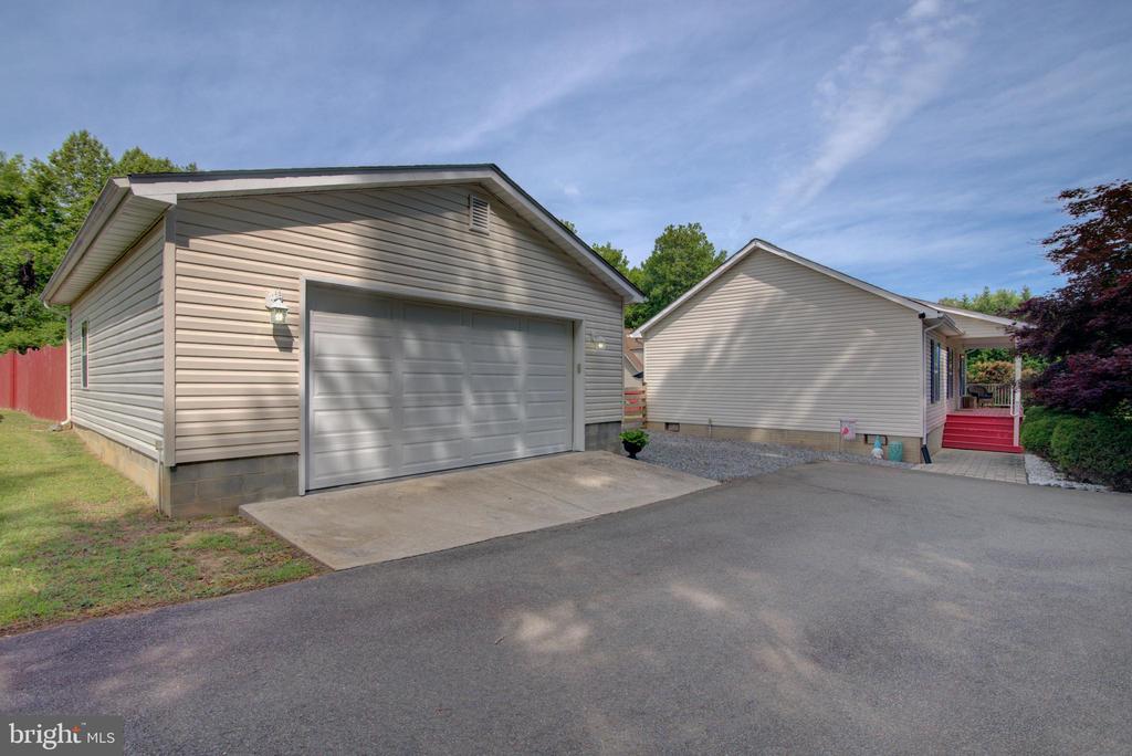 7494 MATTAPONI LANE