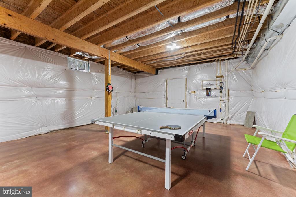 6312 MARINA COURT