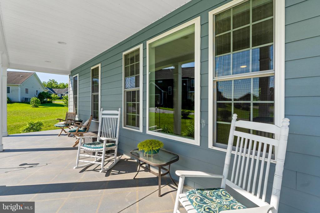 6312 MARINA COURT