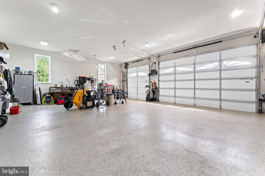 6312 MARINA COURT