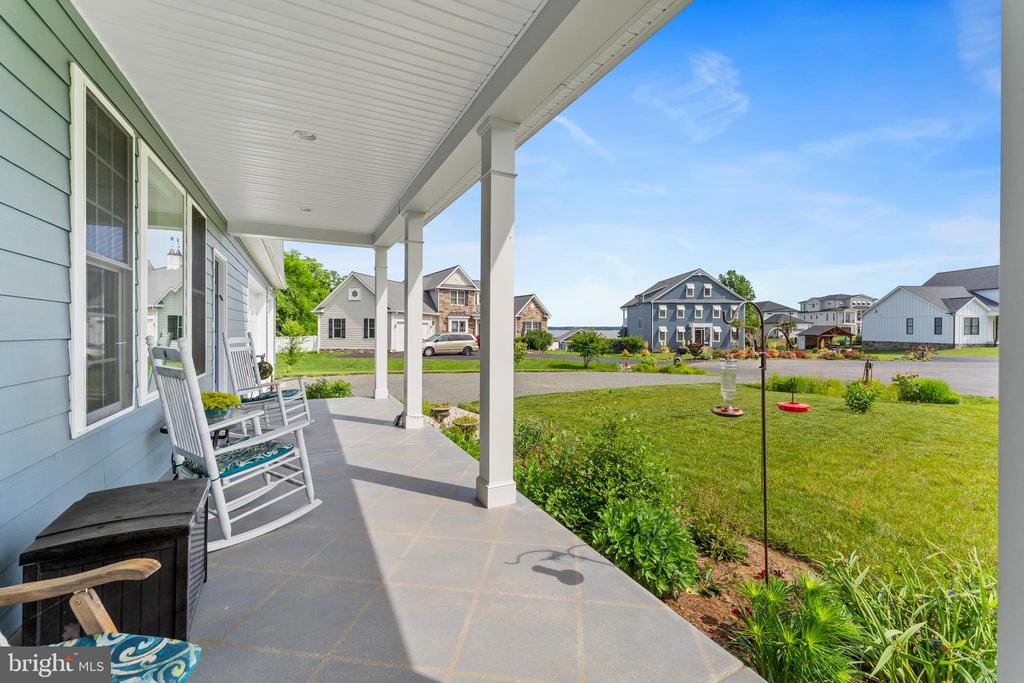 6312 MARINA COURT