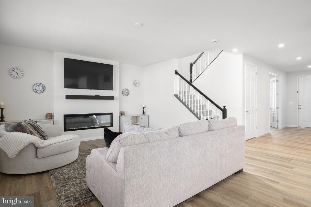 6293 BOBCAT LANE