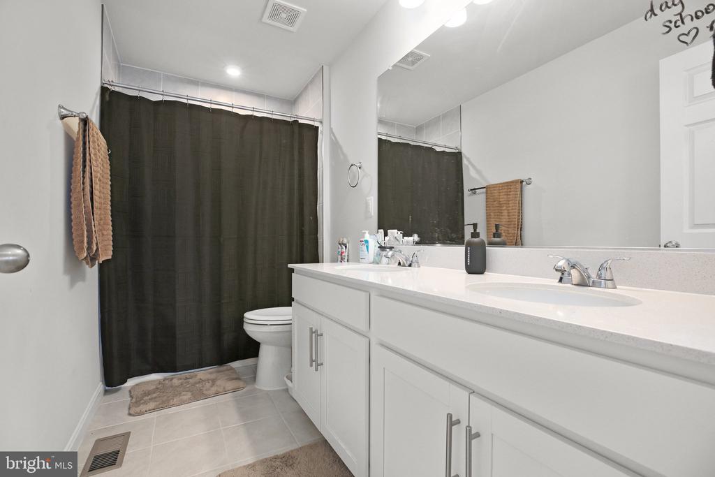 6293 BOBCAT LANE