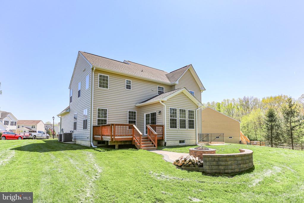 5194 LONGBOW ROAD