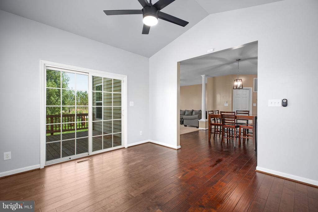5194 LONGBOW ROAD