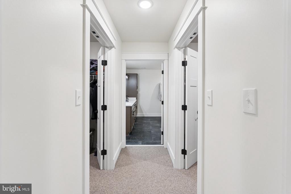 10042 NATURAL GRASS WAY