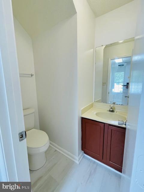 5105 MALLARDS LANDING DRIVE