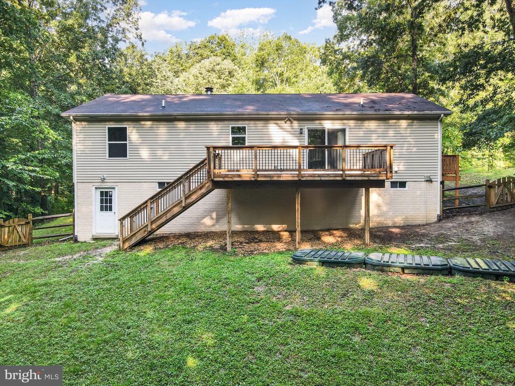 7525 BUCHANAN DRIVE