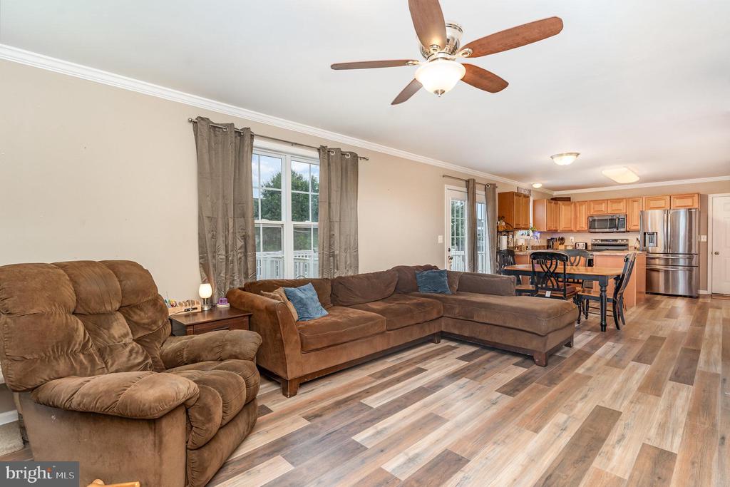 6139 SCHOONER CIRCLE
