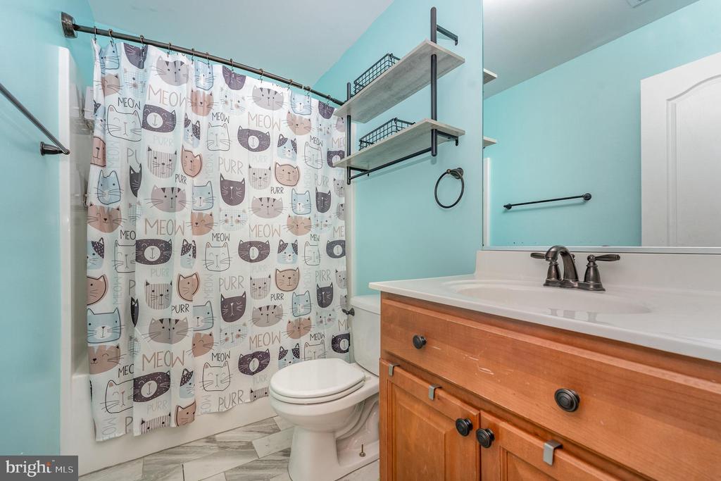 6139 SCHOONER CIRCLE