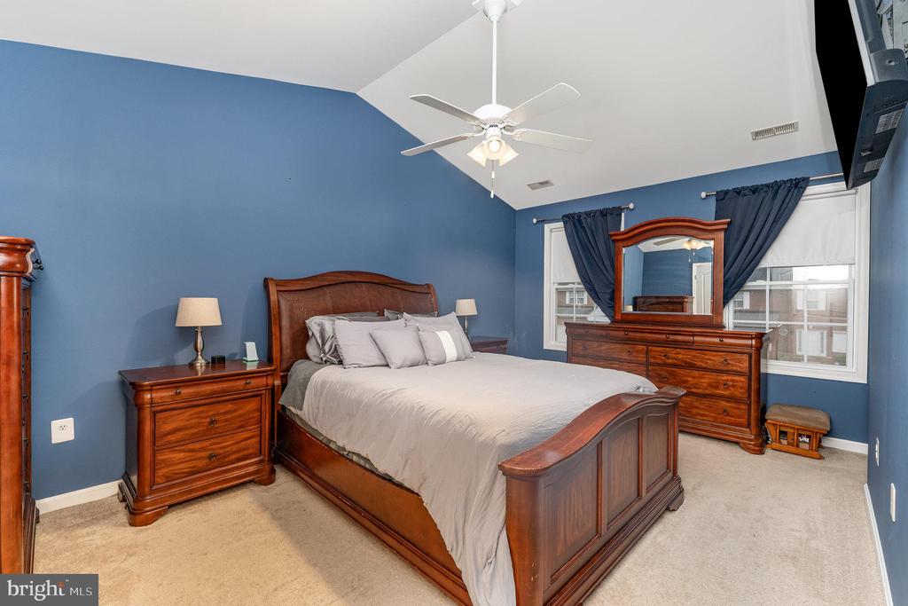 6139 SCHOONER CIRCLE