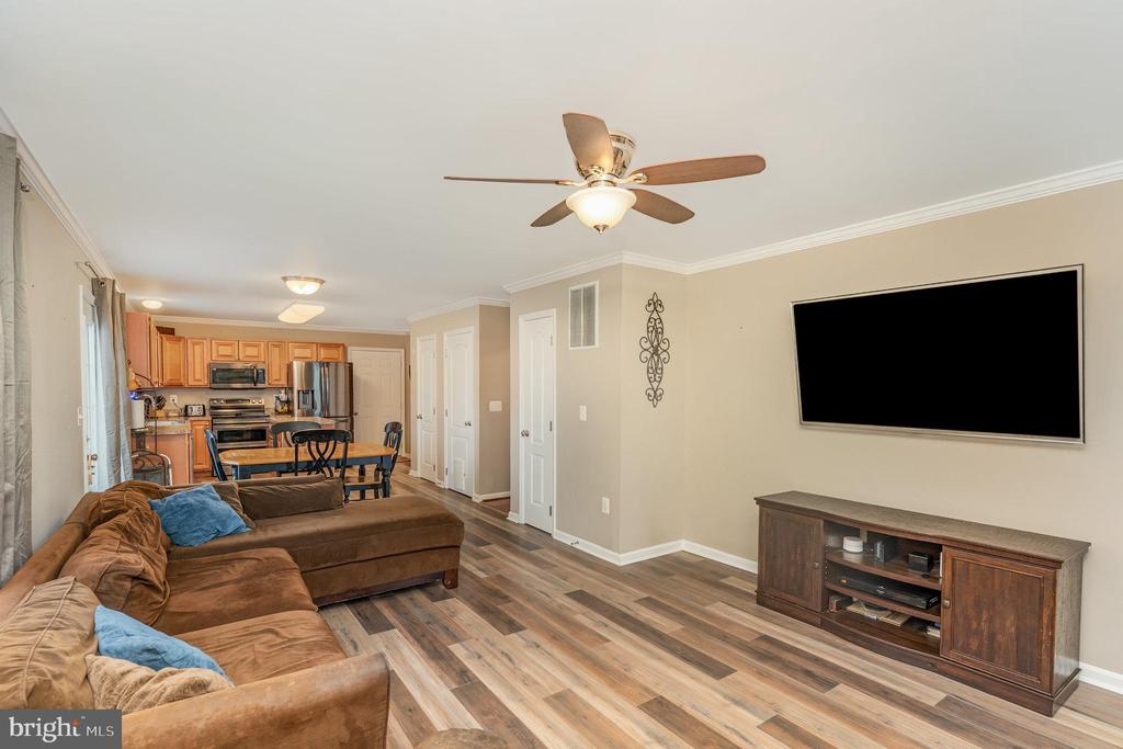 6139 SCHOONER CIRCLE