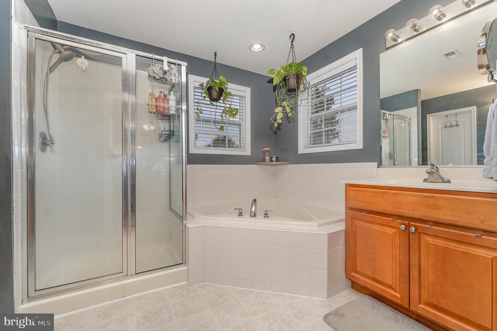 6139 SCHOONER CIRCLE
