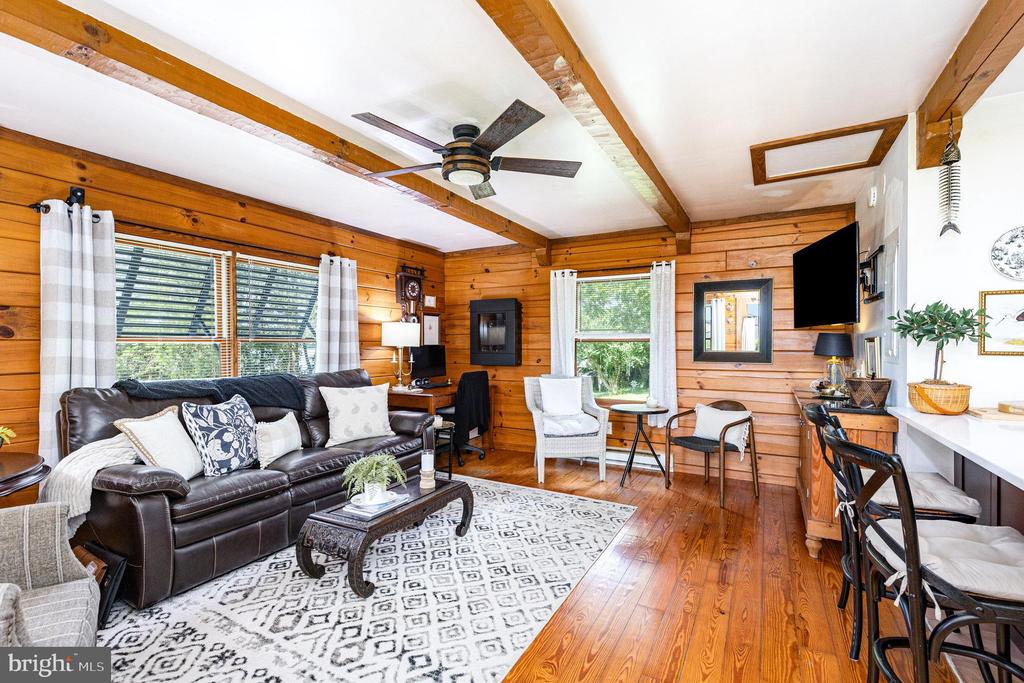 17392 CHERWOOD POND LANE