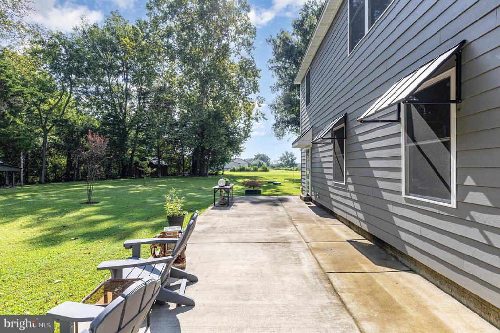 17392 CHERWOOD POND LANE