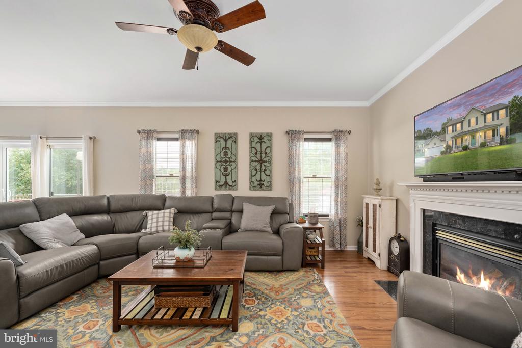 4098 FERN COURT