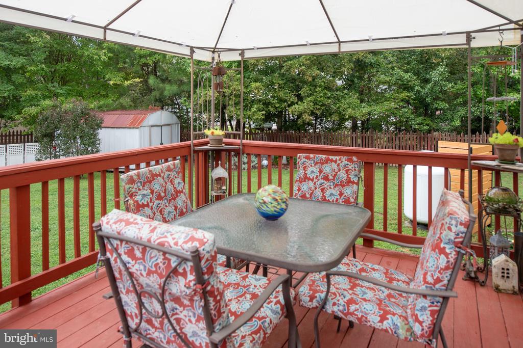 4098 FERN COURT
