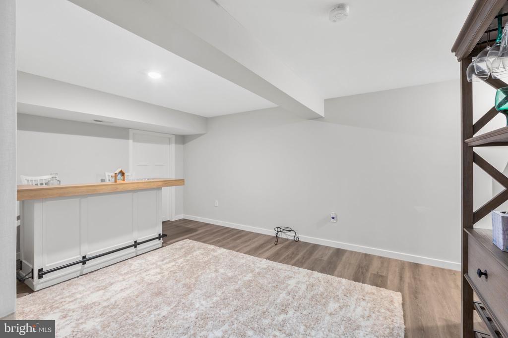 12037 ANGORA DRIVE
