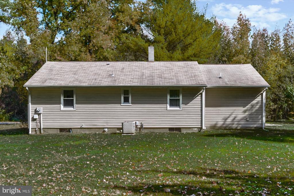 11062 CARLETON DRIVE