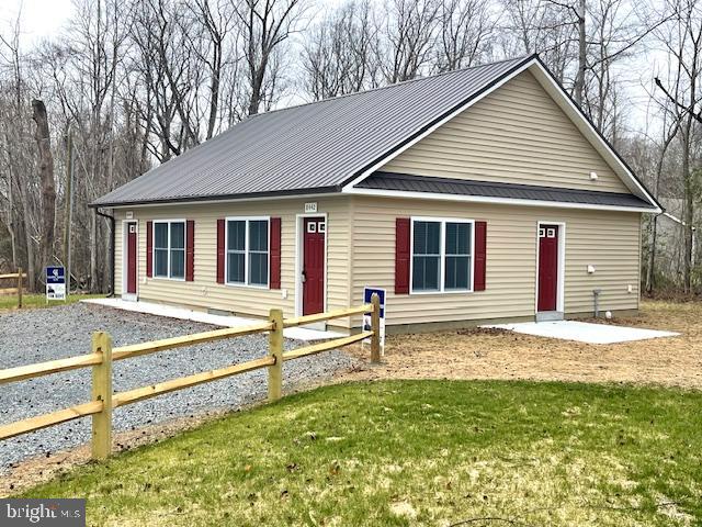 8442 BLUE JAY MEADOWS