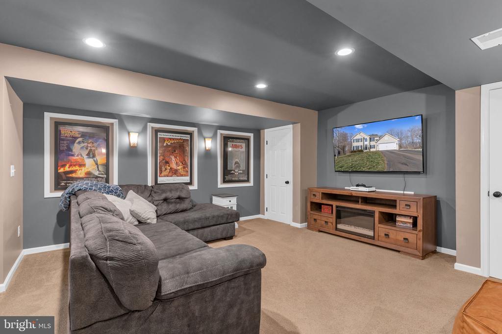 6149 HAWSER DRIVE