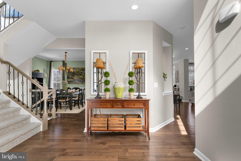 6149 HAWSER DRIVE