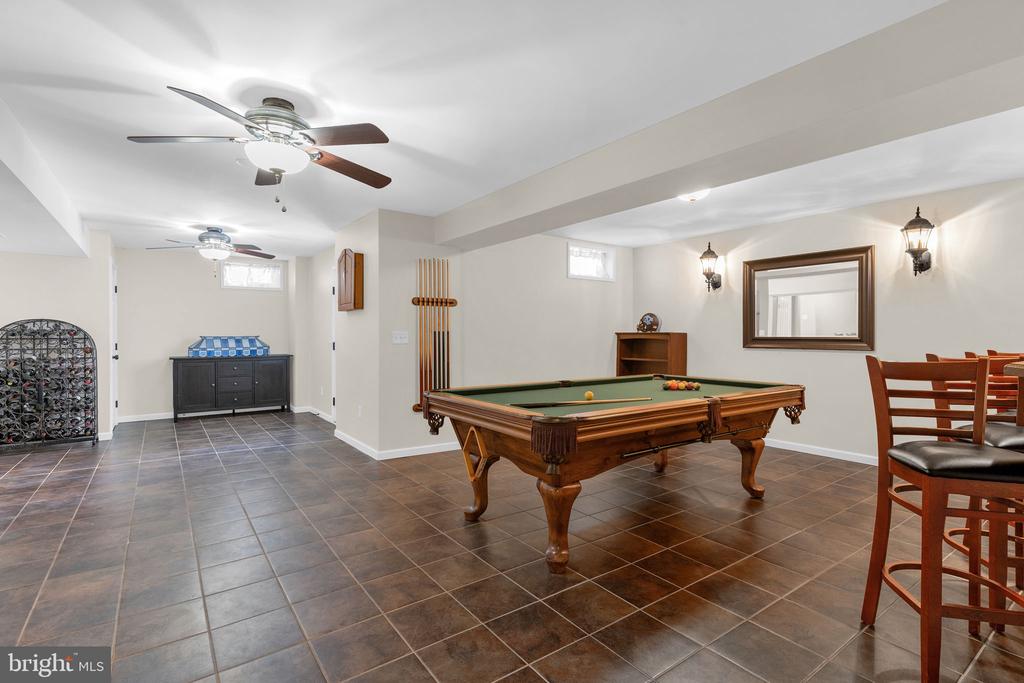 6149 HAWSER DRIVE
