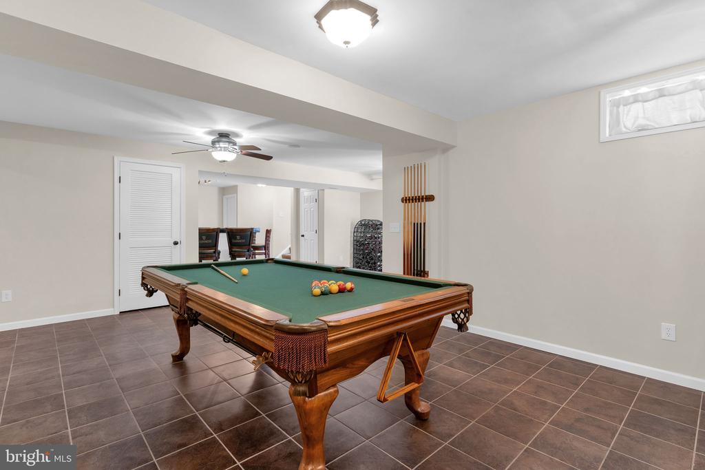6149 HAWSER DRIVE