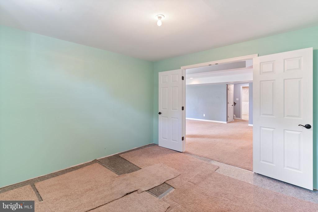 5270 LONGBOW ROAD